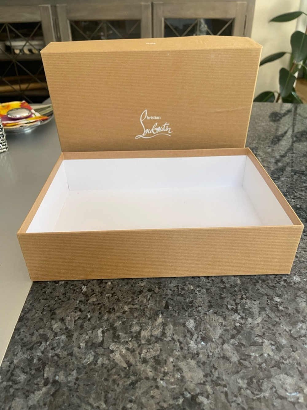 Christian Louboutin store box - Picture 4 of 4